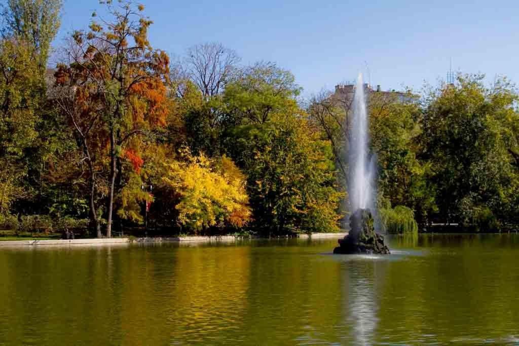 Central Park Bukurešť Pokoj fotografie