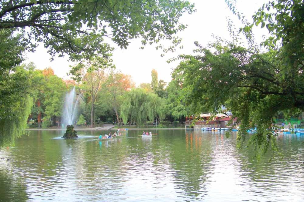 Central Park Bukurešť Pokoj fotografie